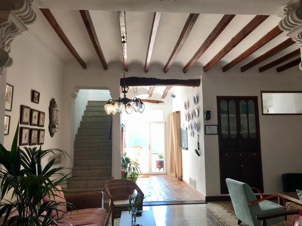Al-Qandil Pension Margarida Buitenkant foto